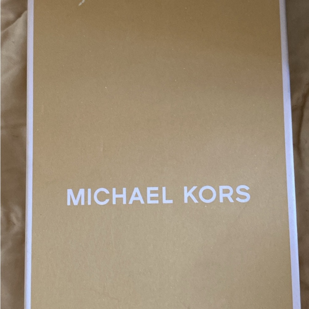 Michael Kors Elegant Gold Belt